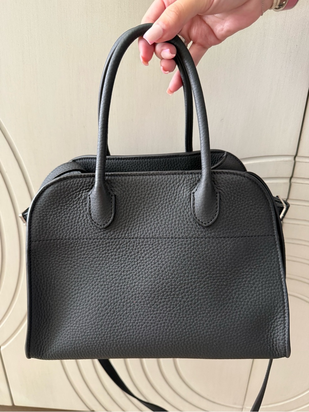 The Row Soft Margaux 10 Bag Black Handbag